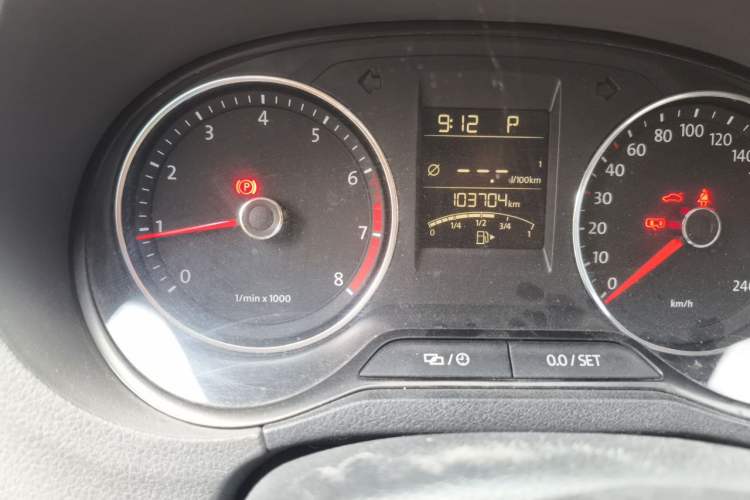 Used Volkswagen Polo 2014 1.6L Automatic Comfort Edition Odometer Close Up