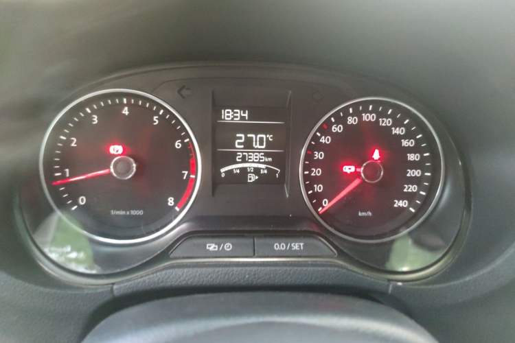 Used Volkswagen Polo 2014 1.4L Manual Comfort Edition Odometer Close Up