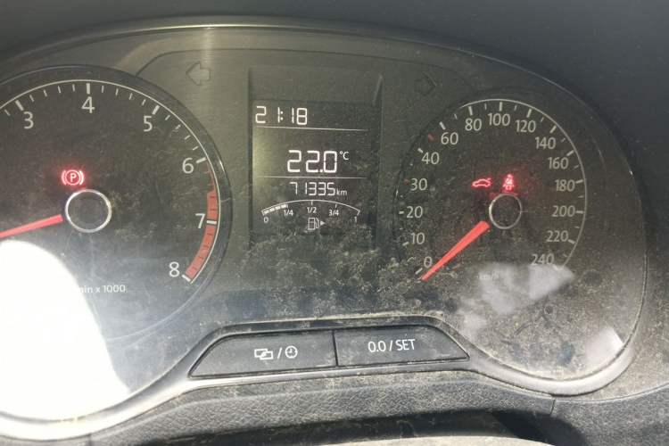 Used Volkswagen Polo 2014 1.4L Manual Fashion Edition Odometer Close Up