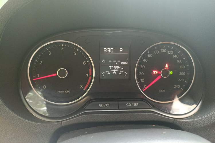 Used Volkswagen Polo 2014 1.6L Automatic Comfort Edition Odometer Close Up