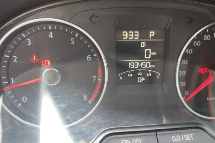 Used Volkswagen Polo 2014 1.6L Automatic Comfort Edition Odometer Close Up