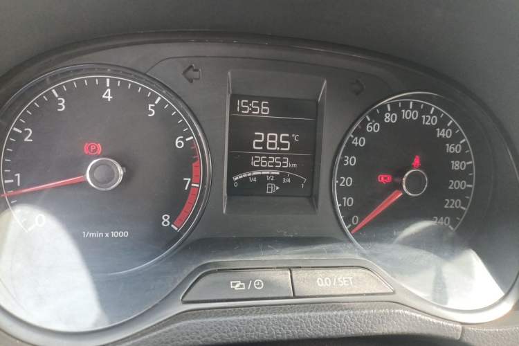 Used Volkswagen Polo 2014 1.4L Manual Fashion Edition Odometer Close Up