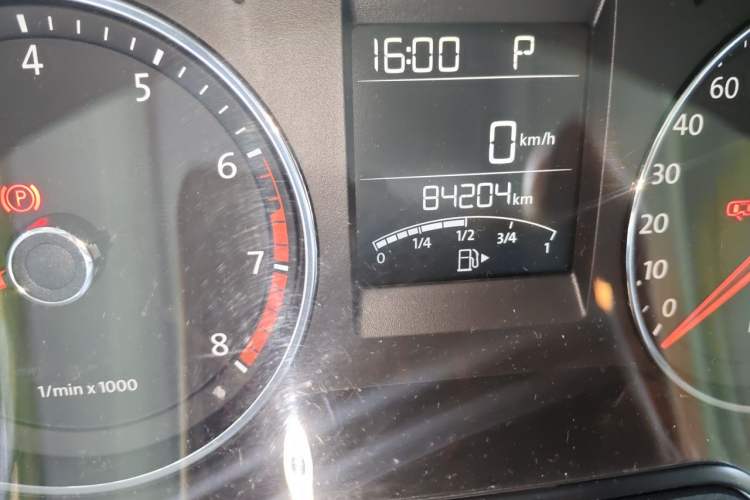 Used Volkswagen Polo 2014 1.6L Automatic Comfort Edition Odometer Close Up