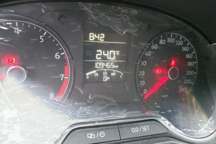 Used Volkswagen Polo 2014 1.4L Manual Fashion Edition Odometer Close Up