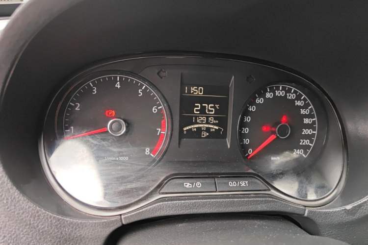 Used Volkswagen Polo 2014 1.4L Manual Fashion Edition Odometer Close Up