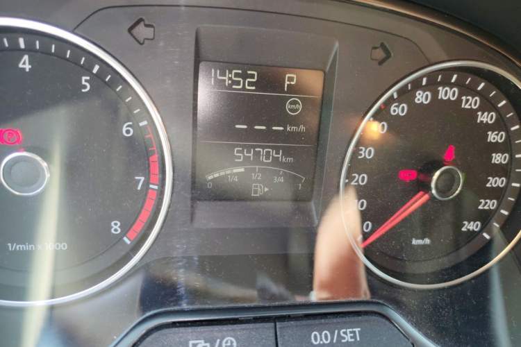 Used Volkswagen Polo 2014 1.6L Automatic Comfort Edition Odometer Close Up
