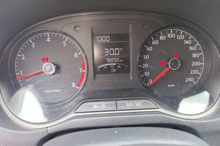 Used Volkswagen Polo 2014 1.4L Manual Fashion Edition Odometer Close Up