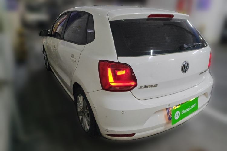 Used Volkswagen Polo 2014 1.6L Automatic Comfort Edition Rear Left 45 Deg