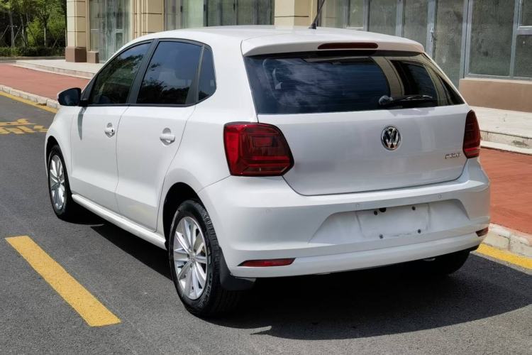 Used Volkswagen Polo 2014 1.4L Automatic Comfort Edition Rear Left 45 Deg