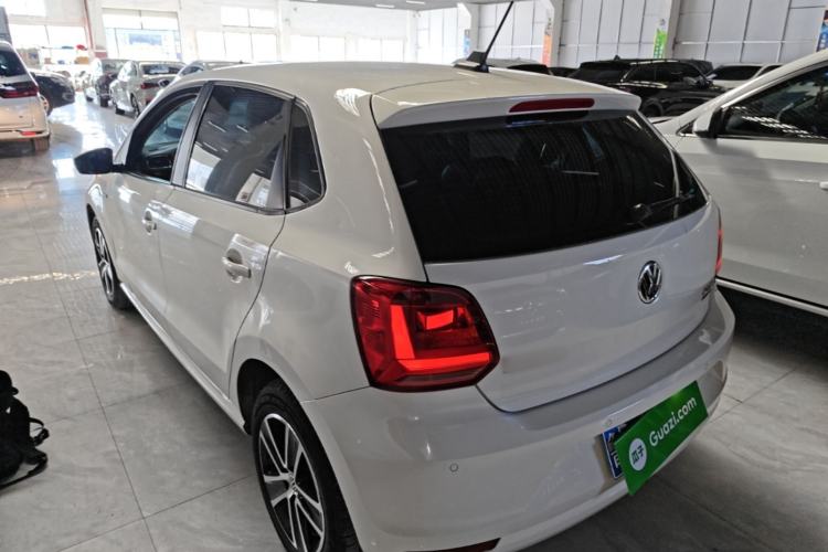 Used Volkswagen Polo 2014 1.6L Automatic Comfort Edition Rear Left 45 Deg