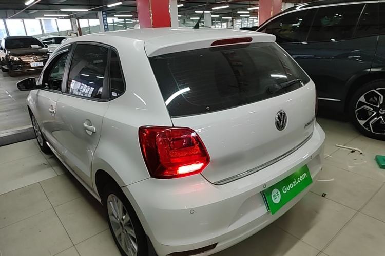 Used Volkswagen Polo 2014 1.6L Automatic Luxury Edition Rear Left 45 Deg