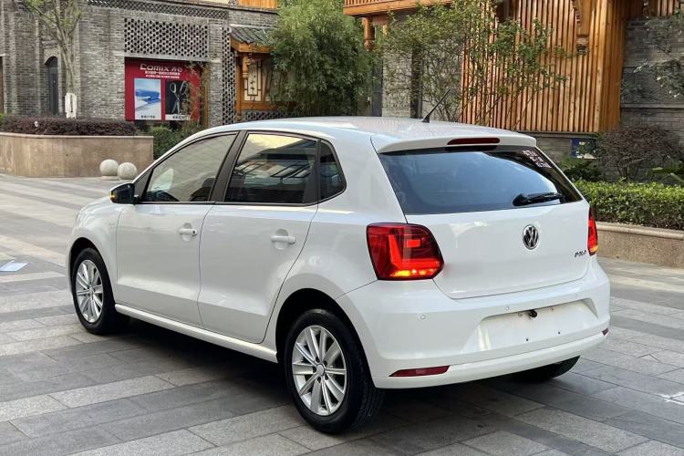 Used Volkswagen Polo 2014 1.4L Automatic Comfort Edition Rear Left 45 Deg