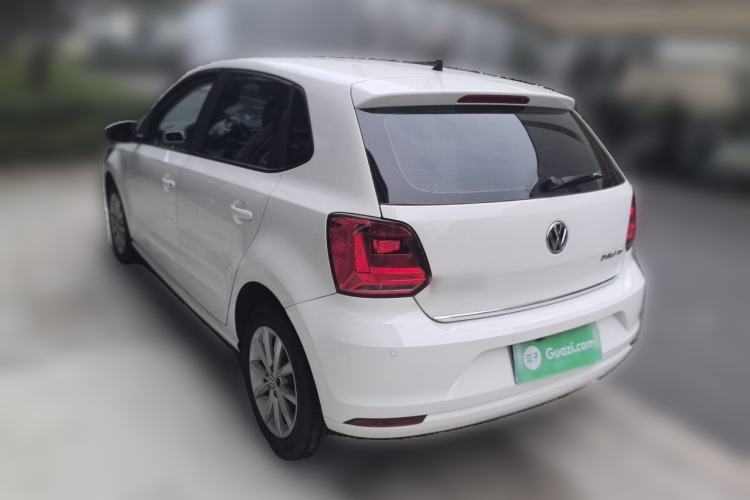 Used Volkswagen Polo 2014 1.6L Automatic Luxury Edition Rear Left 45 Deg