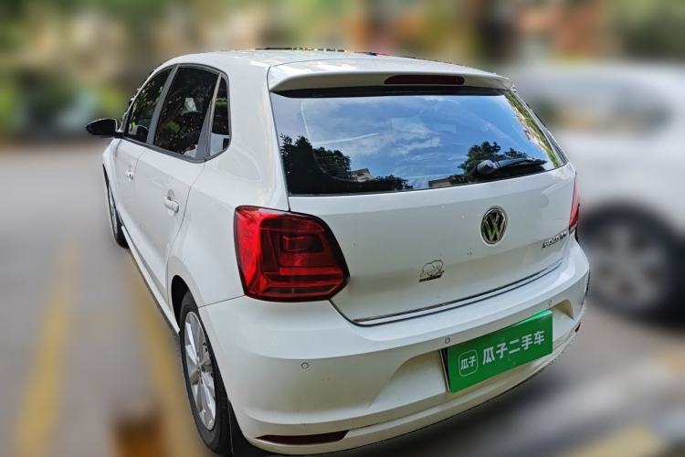 Used Volkswagen Polo 2014 1.6L Automatic Luxury Edition Rear Left 45 Deg