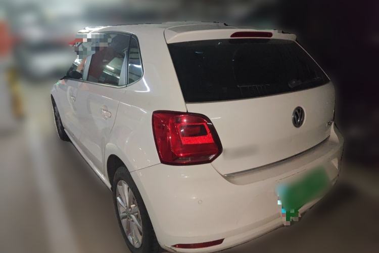 Used Volkswagen Polo 2014 1.6L Automatic Luxury Edition Rear Left 45 Deg