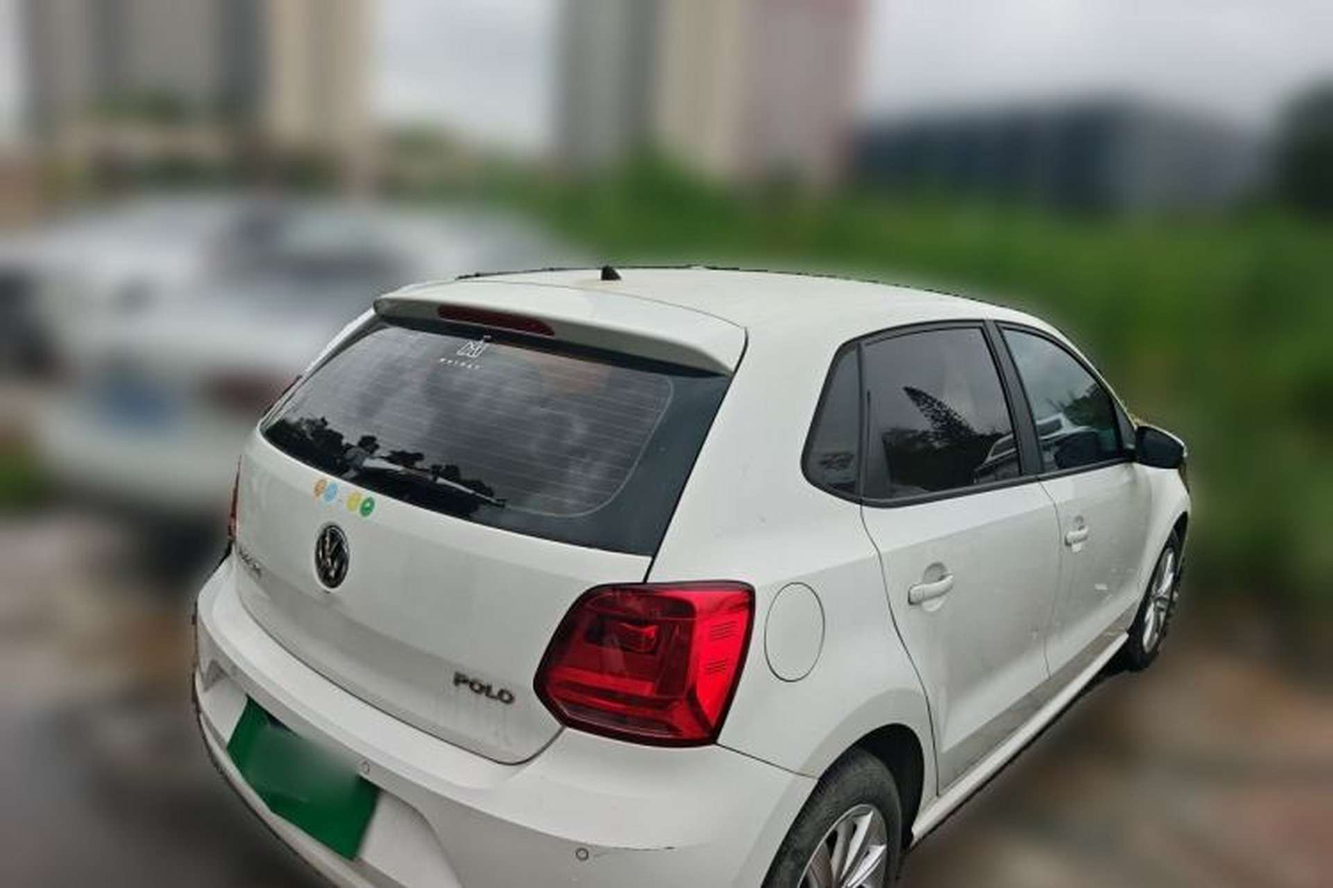 Used Volkswagen Polo 2014 1.4L Automatic Comfort Edition Rear Right 45 Deg