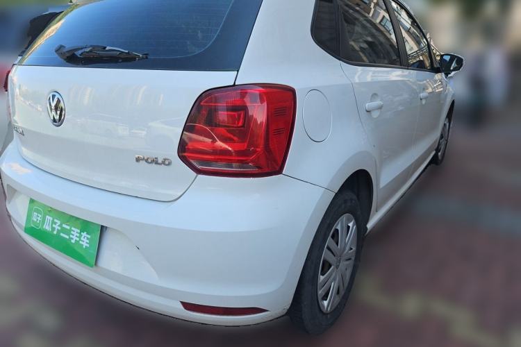 Used Volkswagen Polo 2014 1.4L Manual Fashion Edition Rear Right 45 Deg