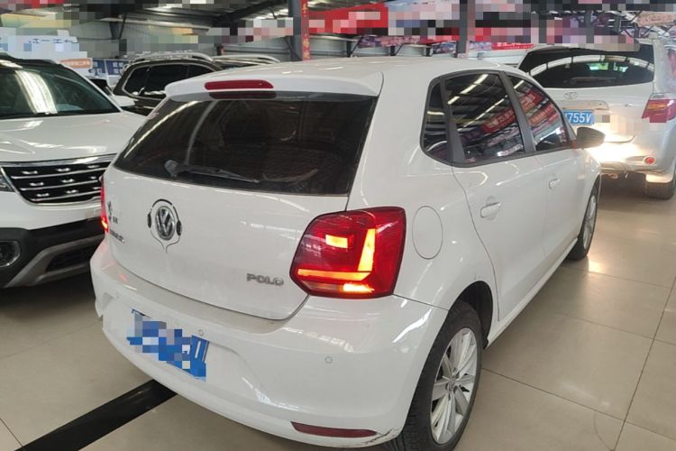 Used Volkswagen Polo 2014 1.4L Automatic Comfort Edition Rear Right 45 Deg