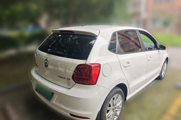 Used Volkswagen Polo 2014 1.6L Automatic Comfort Edition Rear Right 45 Deg