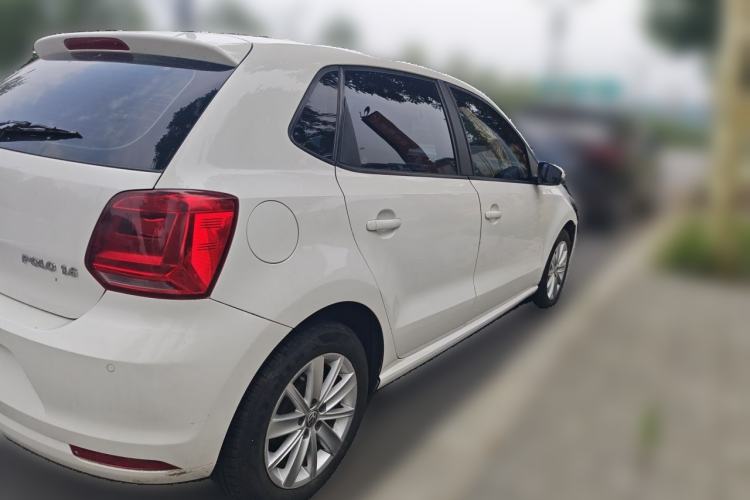 Used Volkswagen Polo 2014 1.6L Automatic Comfort Edition Rear Right 45 Deg