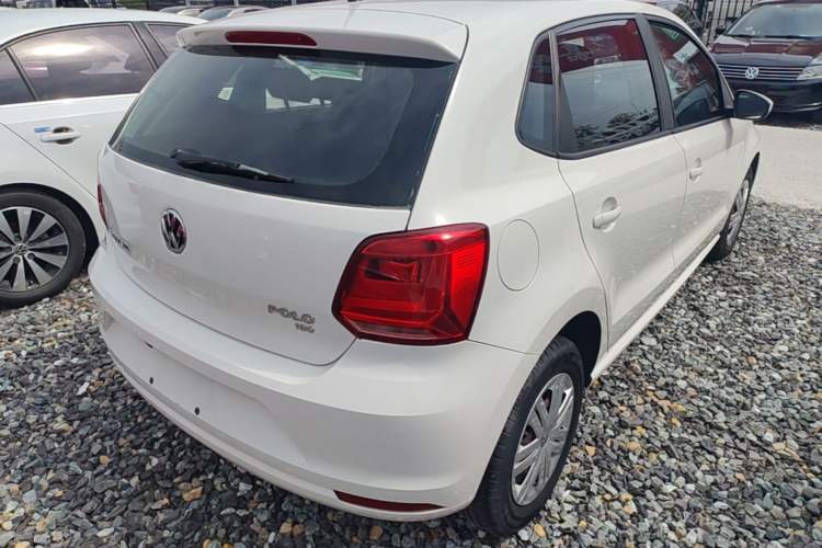 Used Volkswagen Polo 2014 1.4L Manual Fashion Edition Rear Right 45 Deg