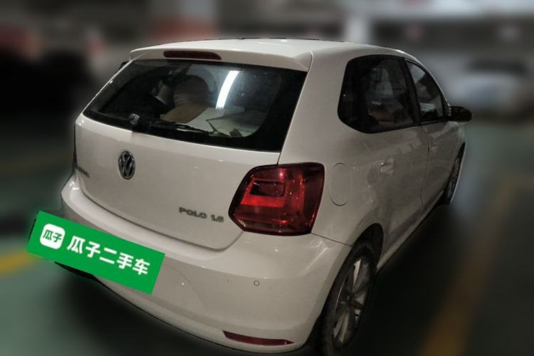 Used Volkswagen Polo 2014 1.6L Automatic Comfort Edition Rear Right 45 Deg