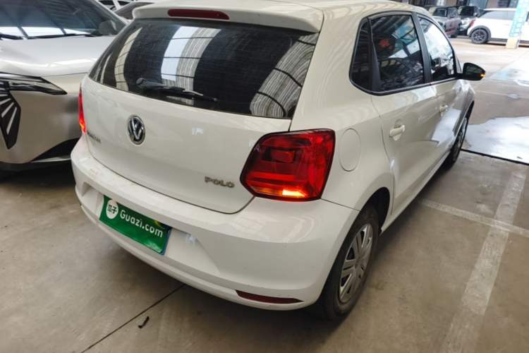 Used Volkswagen Polo 2014 1.4L Manual Fashion Edition Rear Right 45 Deg