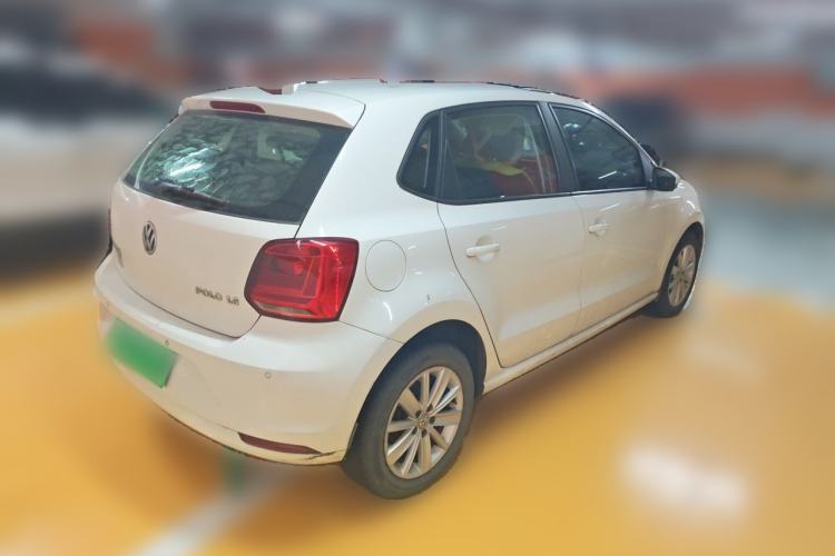 Used Volkswagen Polo 2014 1.6L Automatic Comfort Edition Rear Right 45 Deg