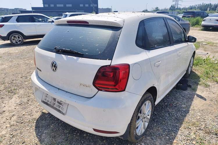 Used Volkswagen Polo 2014 1.4L Automatic Comfort Edition Rear Right 45 Deg