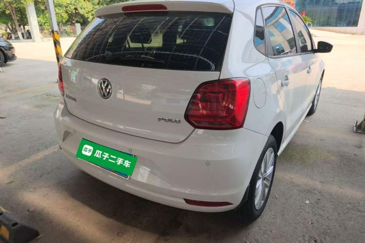 Used Volkswagen Polo 2014 1.4L Automatic Comfort Edition Rear Right 45 Deg
