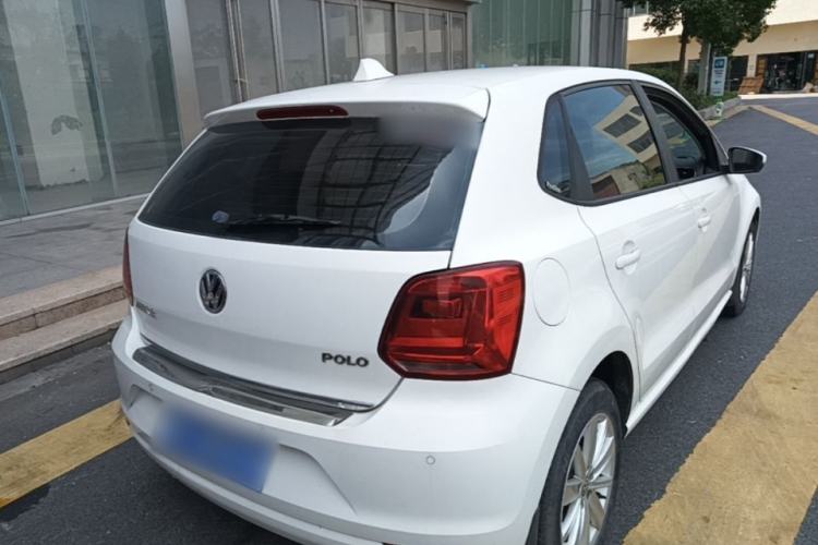 Used Volkswagen Polo 2014 1.4L Automatic Comfort Edition Rear Right 45 Deg