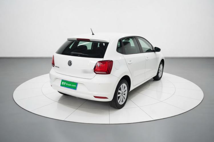 Used Volkswagen Polo 2014 1.6L Automatic Comfort Edition Rear Right 45 Deg