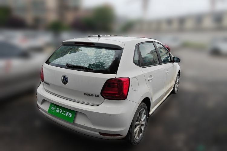 Used Volkswagen Polo 2014 1.6L Automatic Luxury Edition Rear Right 45 Deg