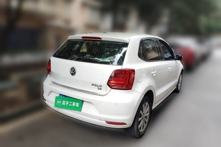 Used Volkswagen Polo 2014 1.6L Automatic Luxury Edition Rear Right 45 Deg