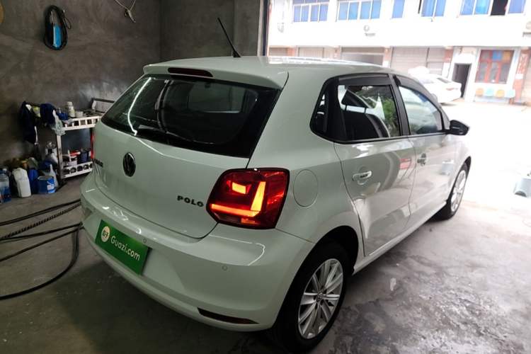 Used Volkswagen Polo 2014 1.4L Manual Comfort Edition Rear Right 45 Deg