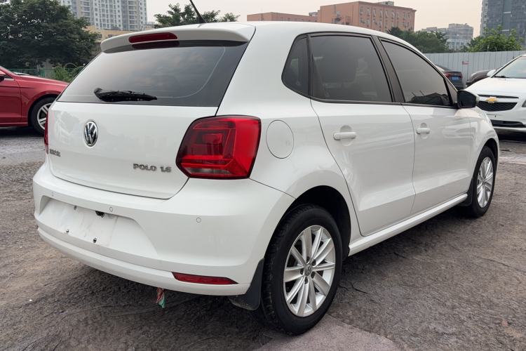 Used Volkswagen Polo 2014 1.6L Automatic Comfort Edition Rear Right 45 Deg