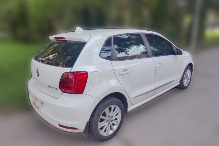 Used Volkswagen Polo 2014 1.6L Automatic Comfort Edition Rear Right 45 Deg