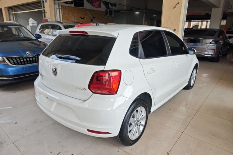 Used Volkswagen Polo 2014 1.4L Automatic Comfort Edition Rear Right 45 Deg