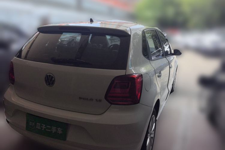 Used Volkswagen Polo 2014 1.6L Automatic Comfort Edition Rear Right 45 Deg