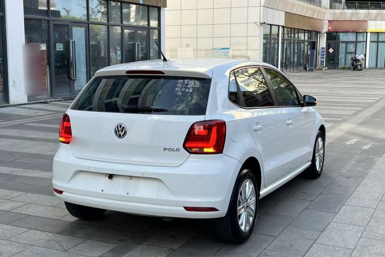 Used Volkswagen Polo 2014 1.4L Automatic Comfort Edition Rear Right 45 Deg
