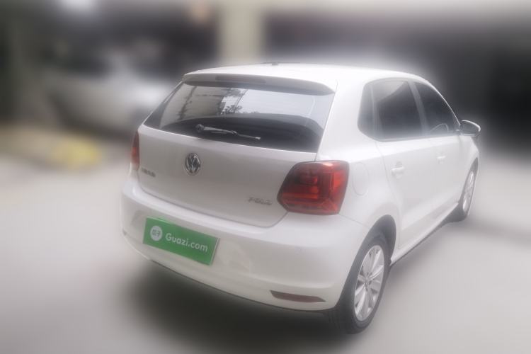 Used Volkswagen Polo 2014 1.4L Automatic Comfort Edition Rear Right 45 Deg