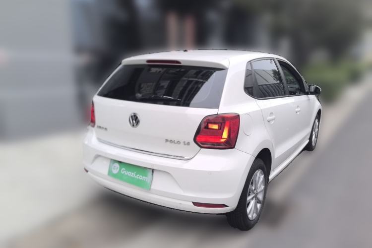 Used Volkswagen Polo 2014 1.6L Automatic Luxury Edition Rear Right 45 Deg