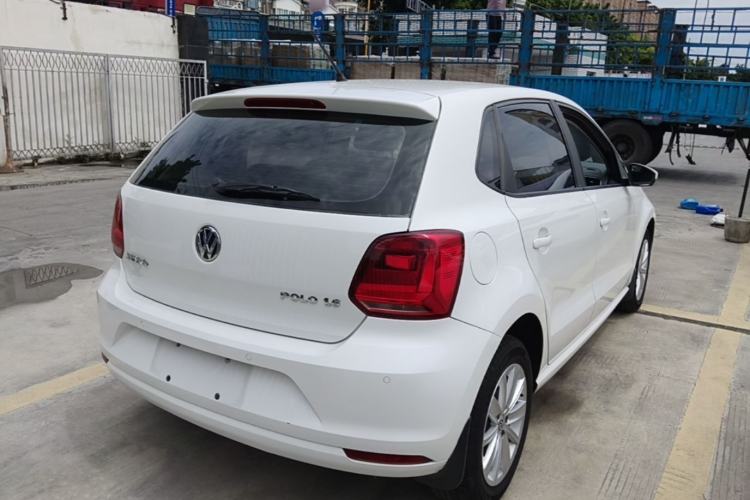 Used Volkswagen Polo 2014 1.6L Automatic Comfort Edition Rear Right 45 Deg
