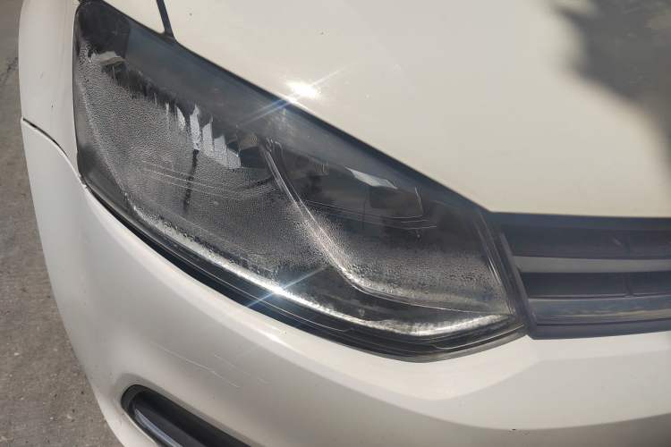 Used Volkswagen Polo 2014 1.6L Automatic Comfort Edition Right Front Headlight