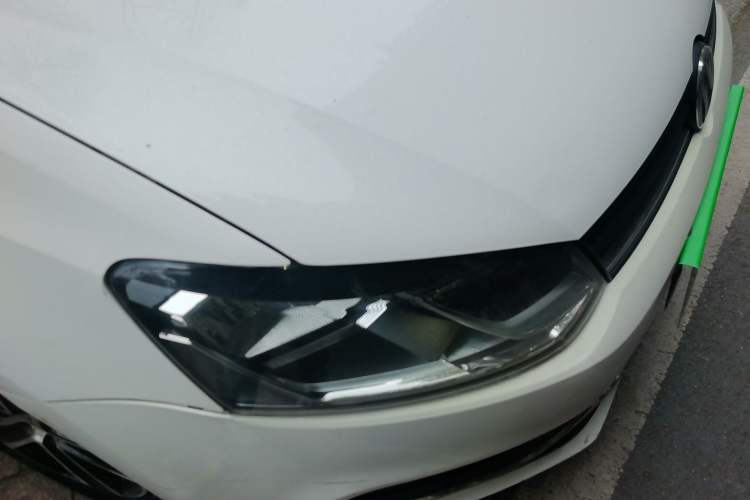 Used Volkswagen Polo 2014 1.6L Automatic 30th Anniversary Edition Right Front Headlight