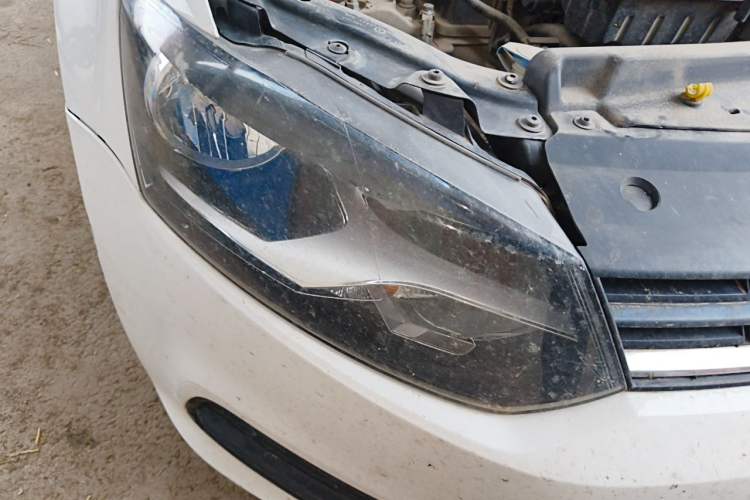 Used Volkswagen Polo 2014 1.4L Manual Fashion Edition Right Front Headlight