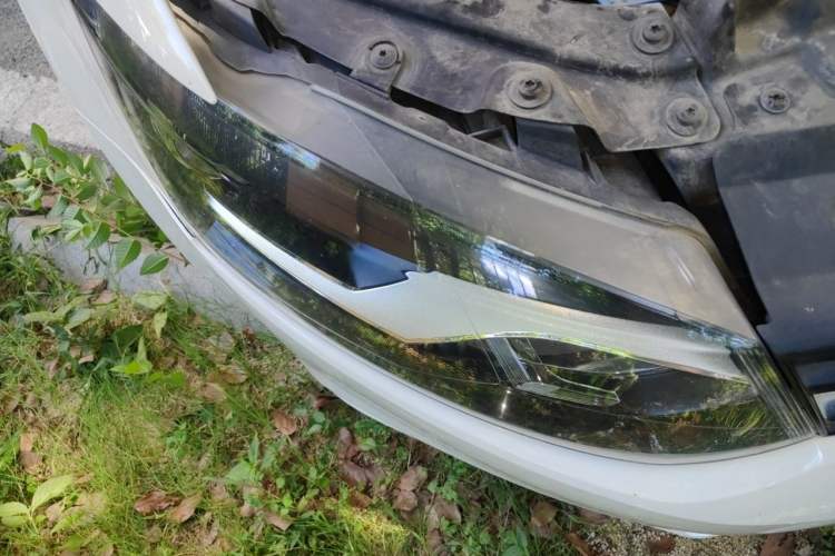 Used Volkswagen Polo 2014 1.4L Manual Fashion Edition Right Front Headlight
