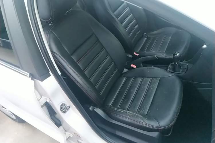 Used Volkswagen Polo 2014 1.4L Manual Fashion Edition Right Front Seat