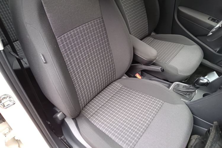 Used Volkswagen Polo 2014 1.6L Automatic Comfort Edition Right Front Seat