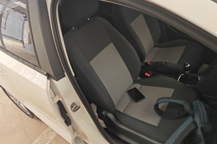 Used Volkswagen Polo 2014 1.4L Manual Fashion Edition Right Front Seat